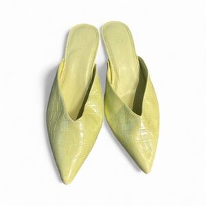 Steve Madden Lime Croc-Embossed Mules